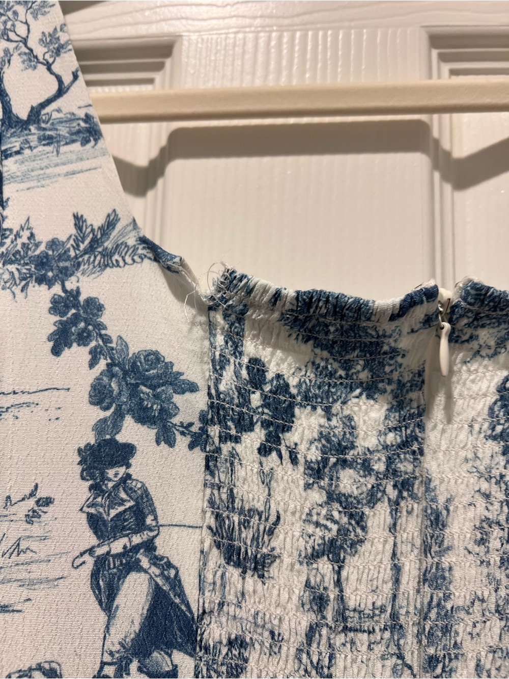 Gianni Bini Blue and White Toile Mini Dress - Picture 4 of 7